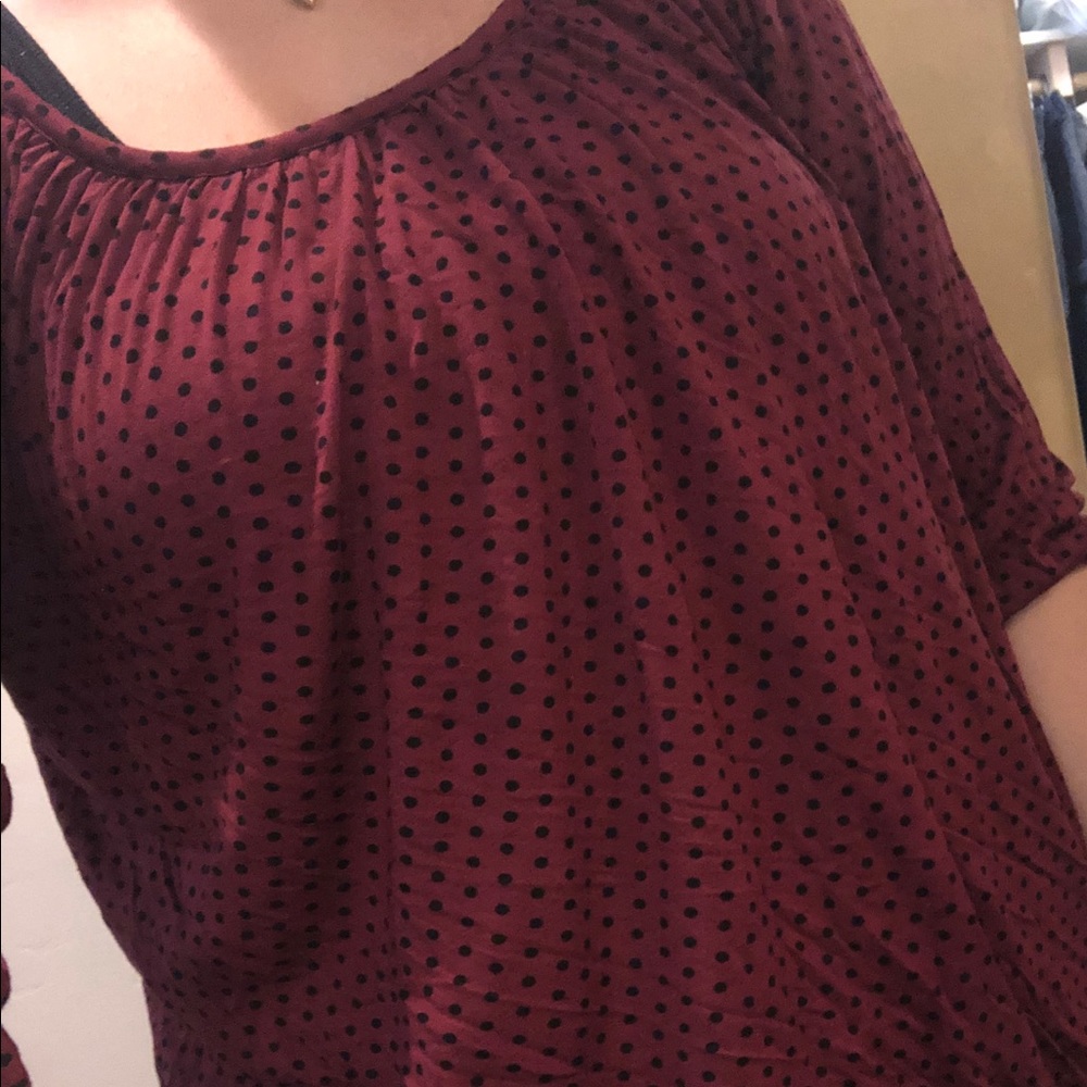 Michael Michael kors bubble hem 3/4 sleeve polka dot burgundy top sz large